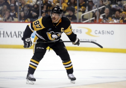 Sidney Crosby becomes 15th NHL player to reach 1,500 points